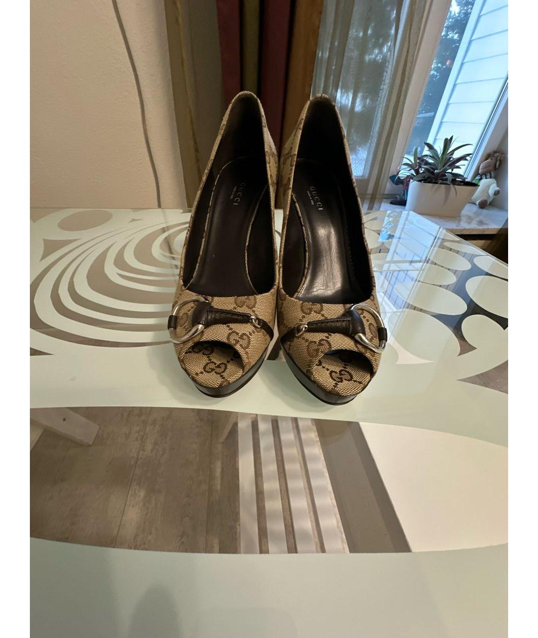 GUCCI Бежевые текстильные туфли, фото 2