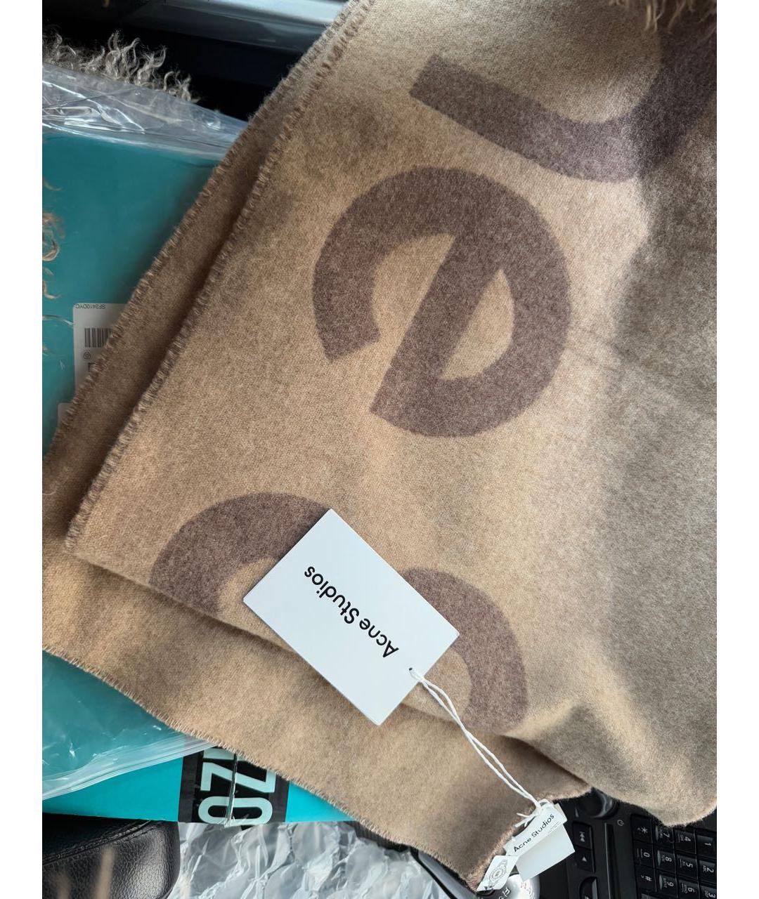 ACNE STUDIOS Бежевый шерстяной шарф, фото 5