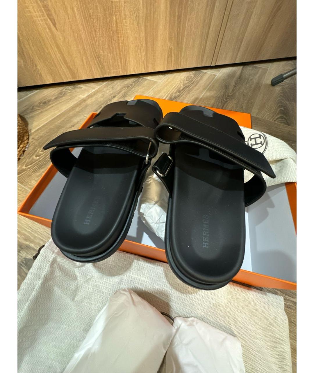HERMES Черные кожаные сандалии, фото 3