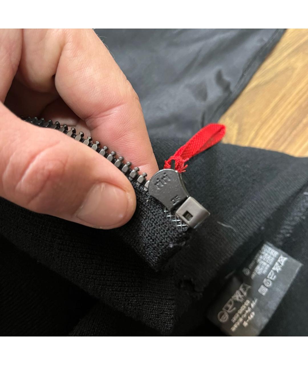 PRADA Черная полиэстеровая куртка, фото 5