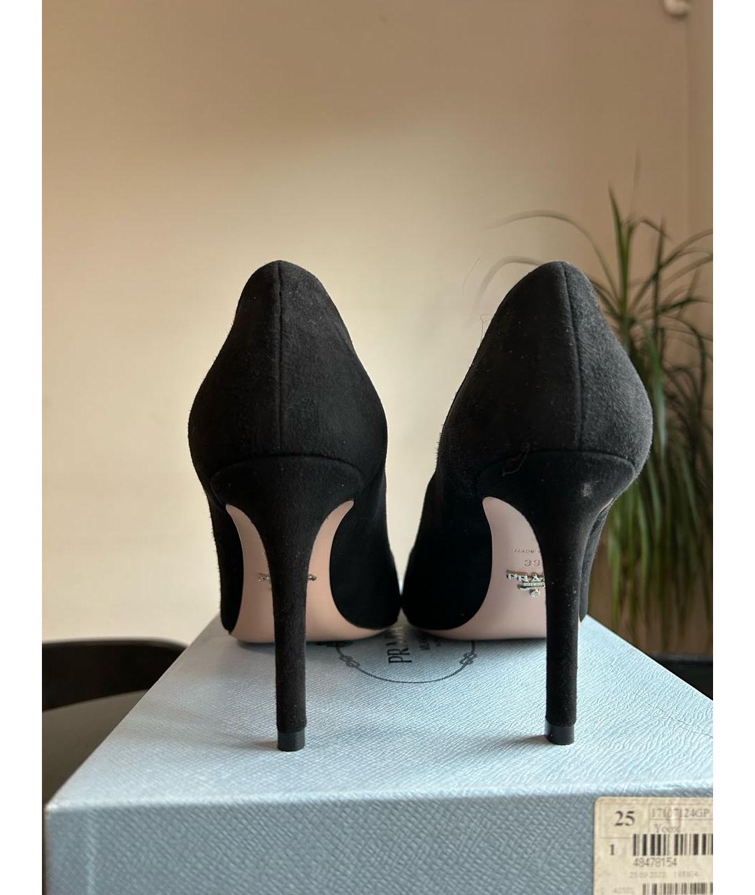 PRADA Черные замшевые туфли, фото 4