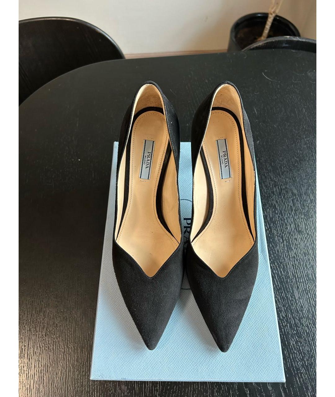 PRADA Черные замшевые туфли, фото 2