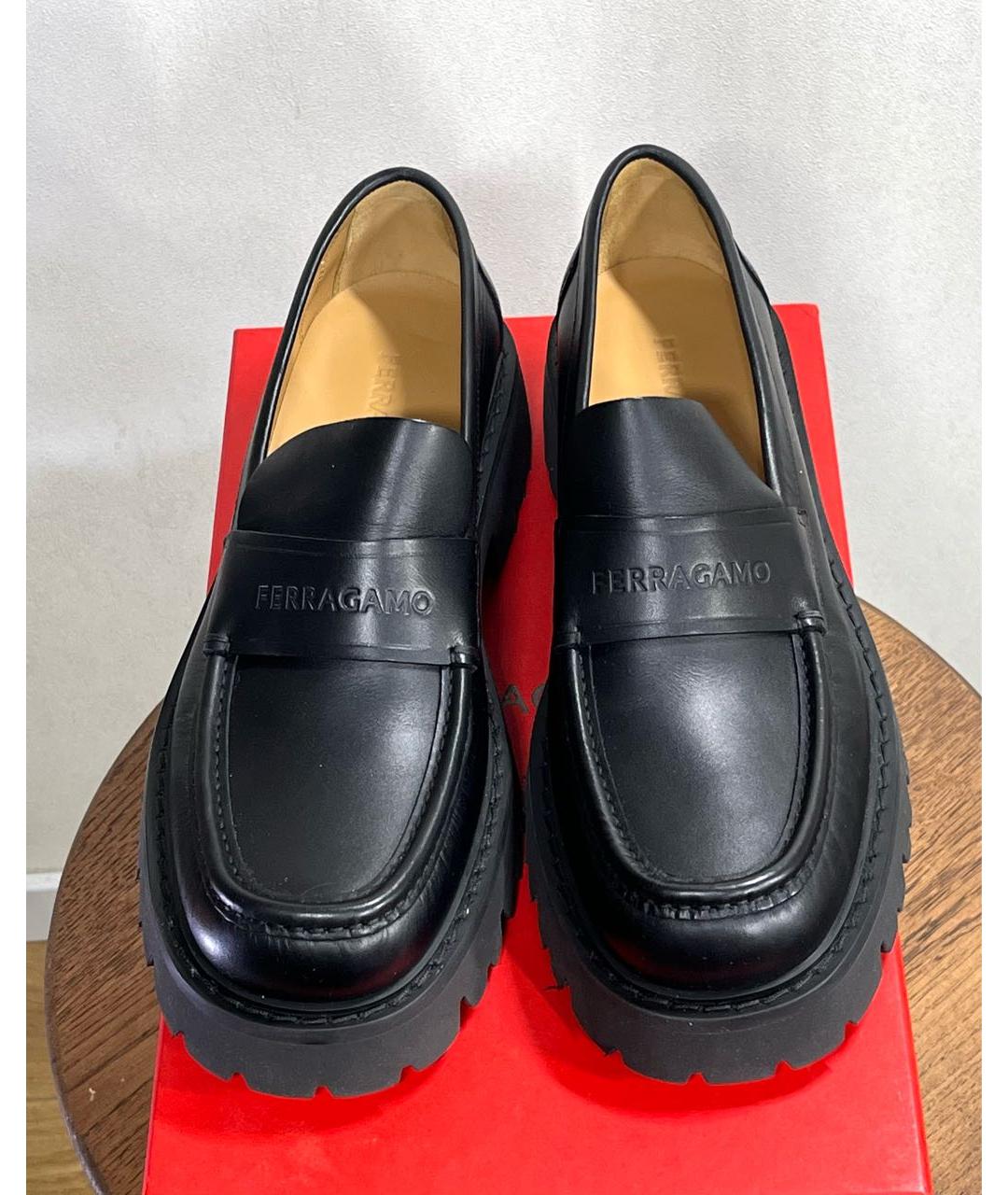 FERRAGAMO Черные кожаные лоферы, фото 3