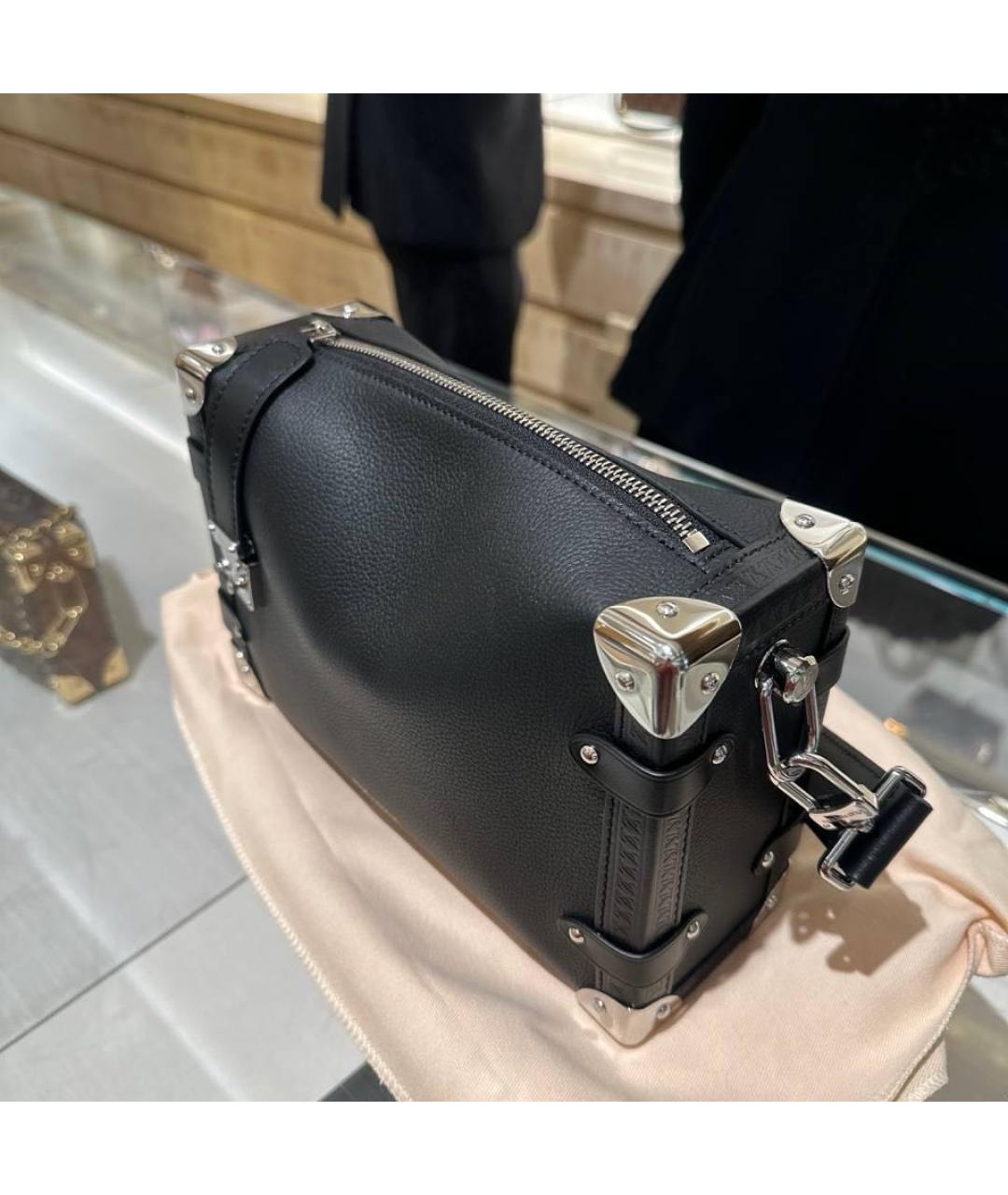 LOUIS VUITTON Черная кожаная сумка с короткими ручками, фото 3