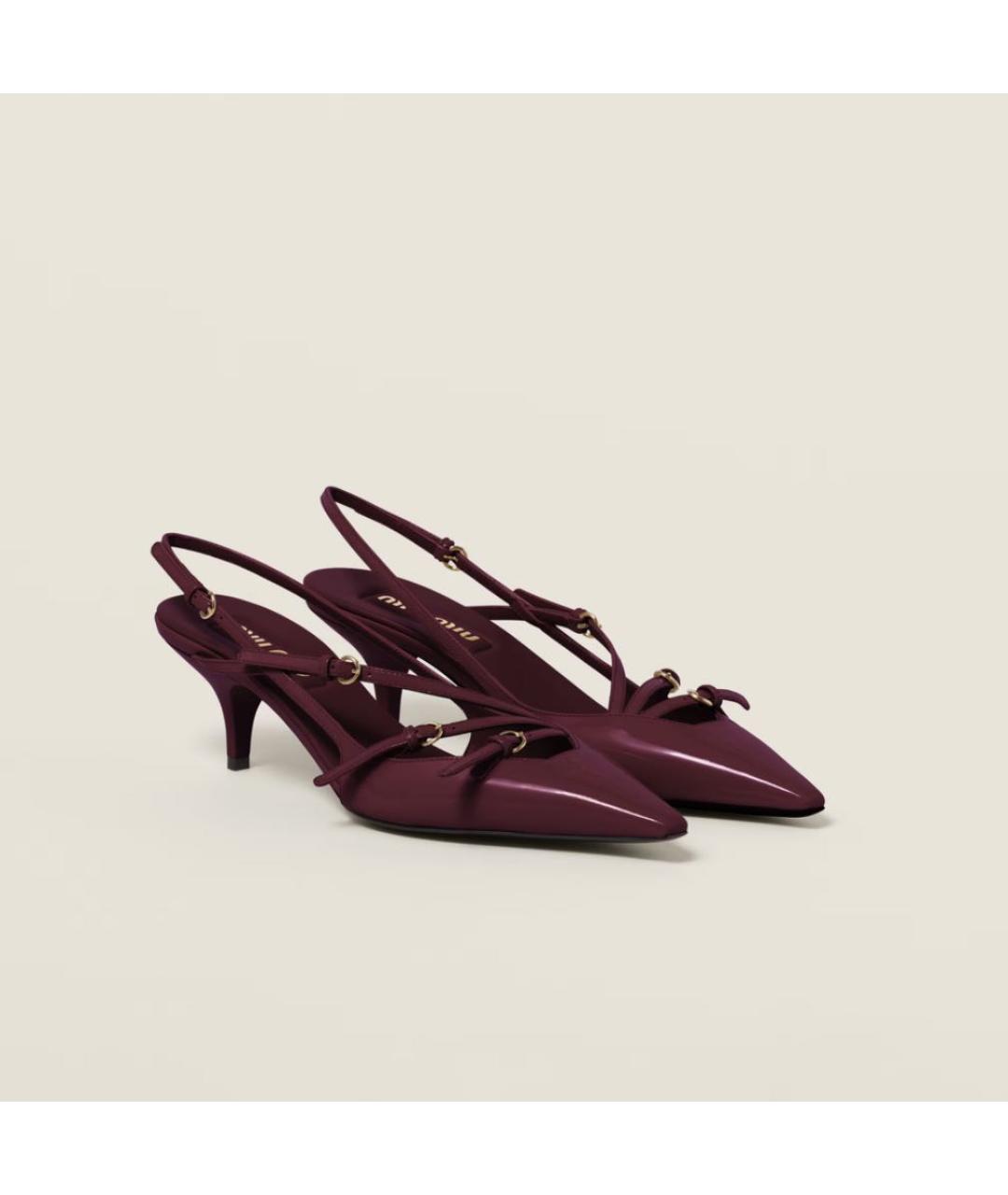 MIU MIU Бордовые лодочки на низком каблуке из лакированной кожи, фото 2