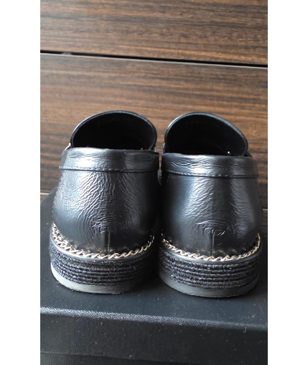 CHANEL Черные кожаные лоферы, фото 4