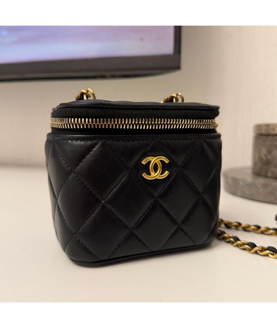 CHANEL Черная кожаная сумка через плечо, фото 6