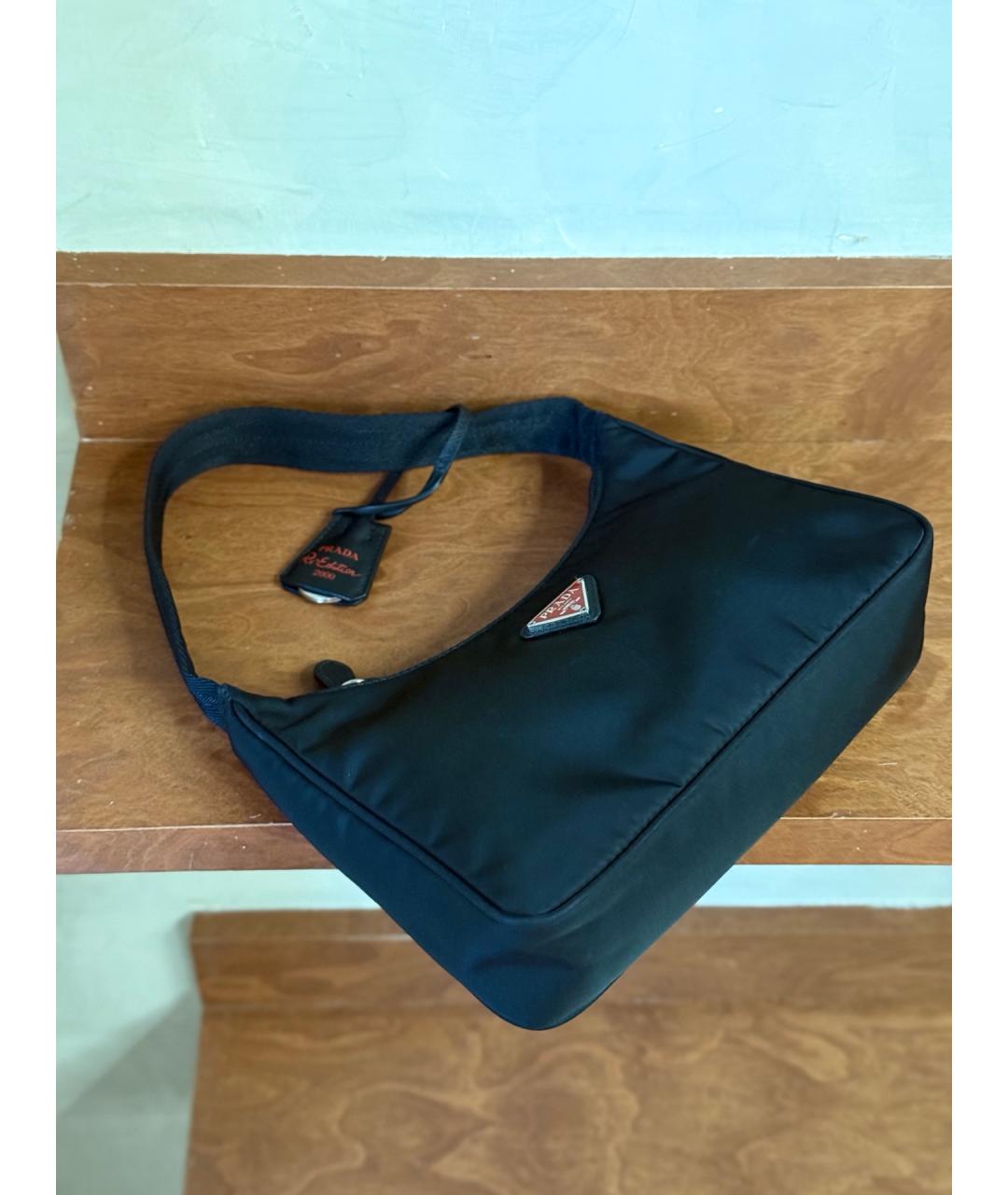 PRADA Черная синтетическая сумка с короткими ручками, фото 8