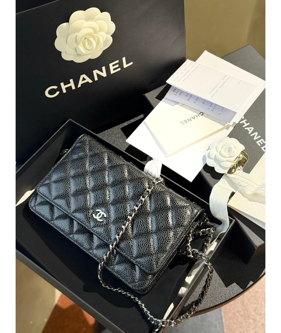 CHANEL Черная кожаная сумка через плечо, фото 2