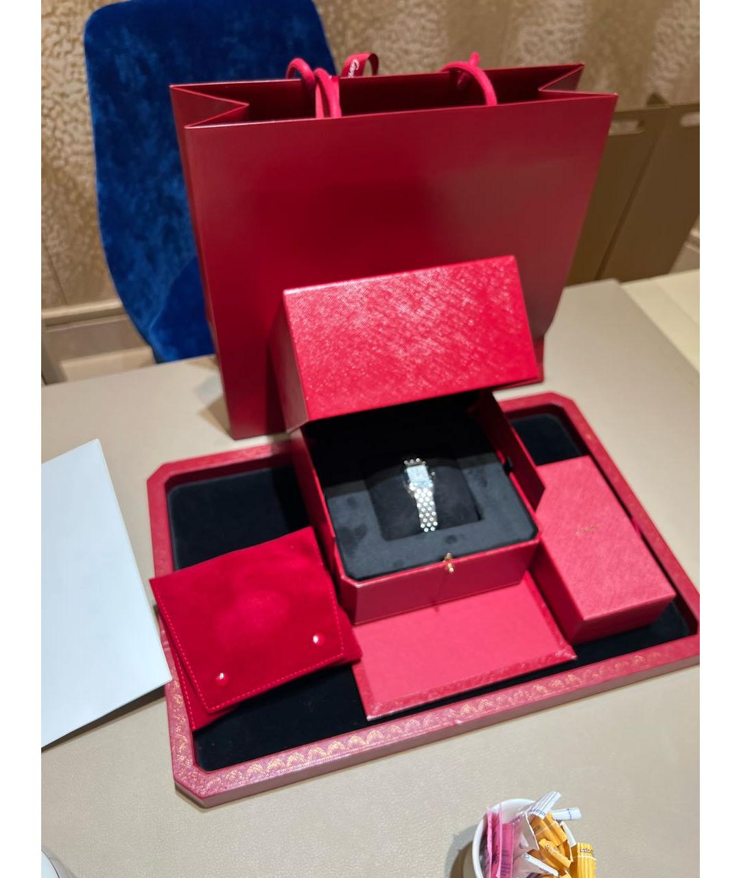 CARTIER Серые с серебряным покрытием часы, фото 2