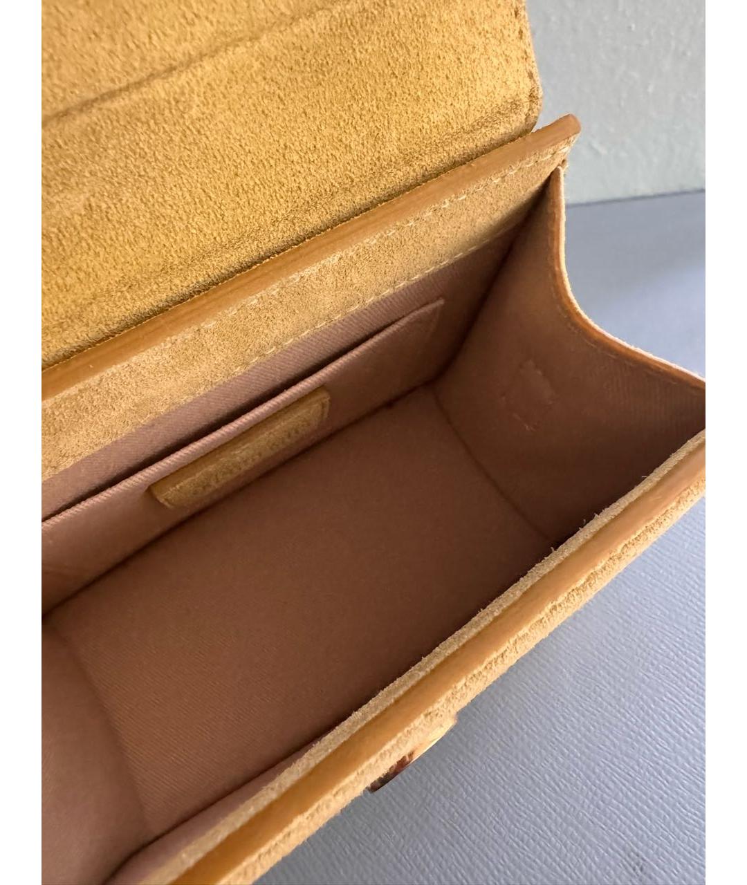 JACQUEMUS Горчичная замшевая сумка с короткими ручками, фото 3