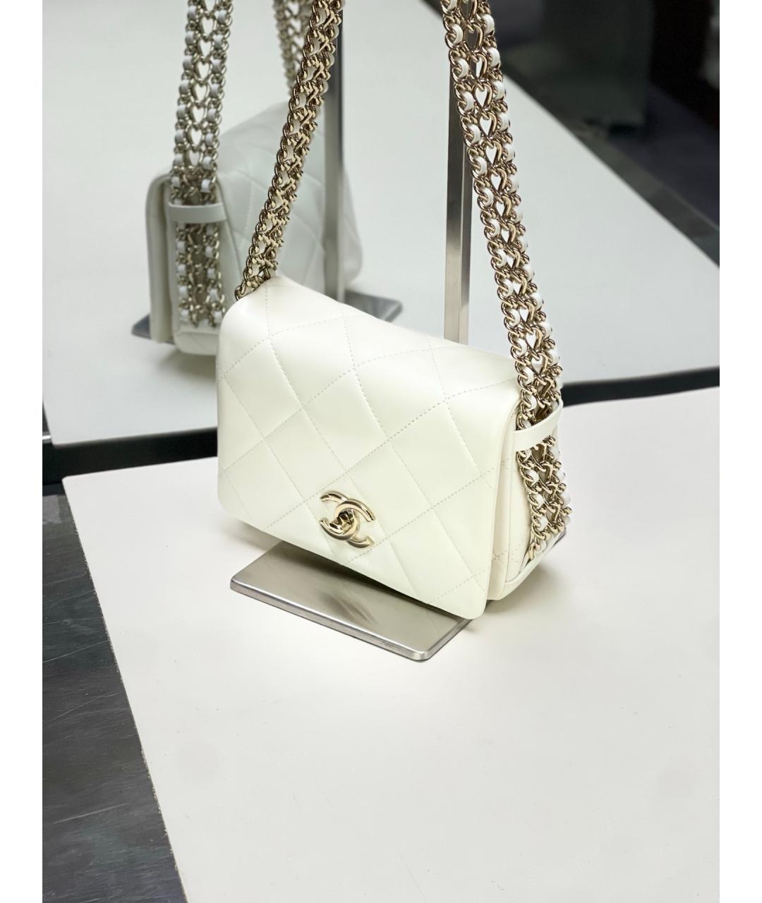CHANEL Белая кожаная сумка через плечо, фото 3