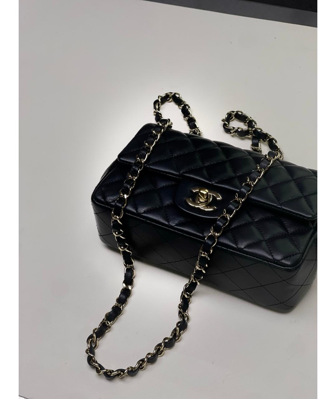 CHANEL Черная кожаная сумка через плечо, фото 6