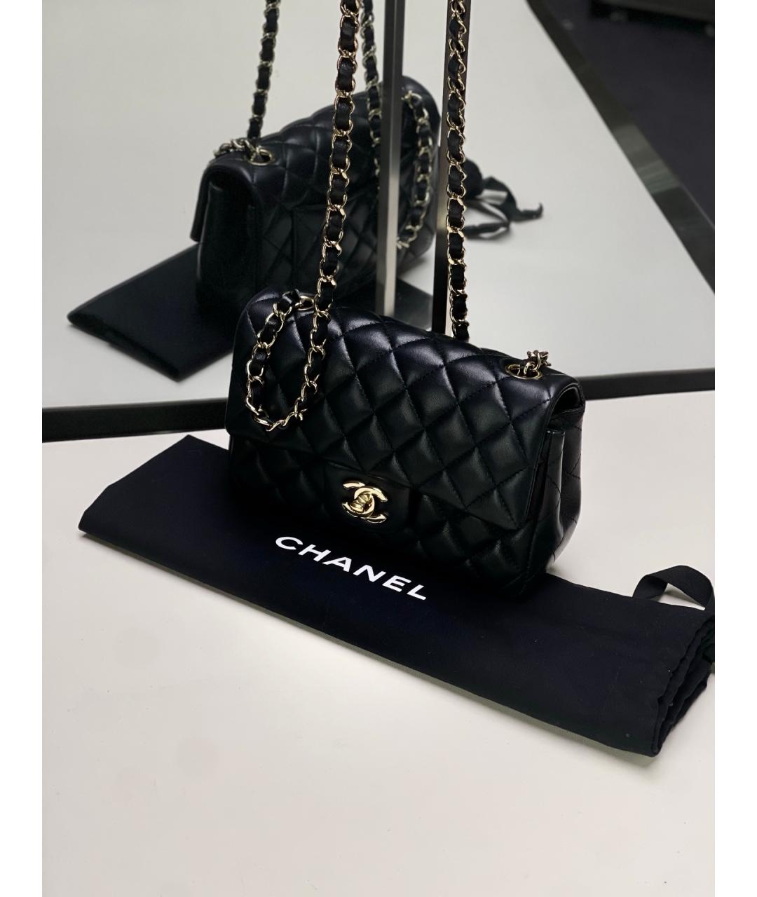 CHANEL Черная кожаная сумка через плечо, фото 2