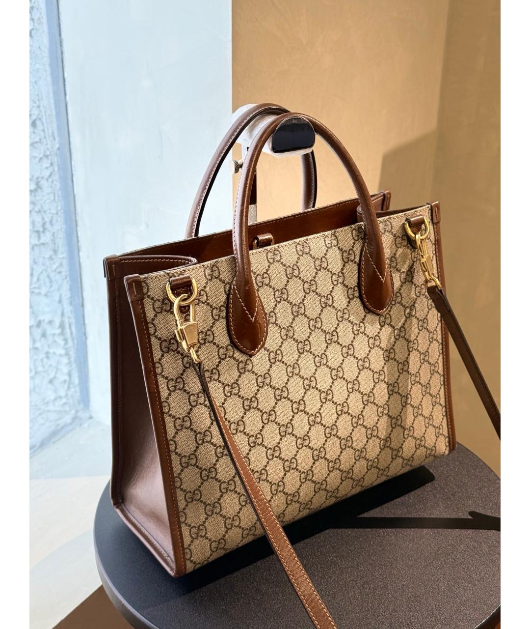 GUCCI Бежевая кожаная сумка с короткими ручками, фото 7