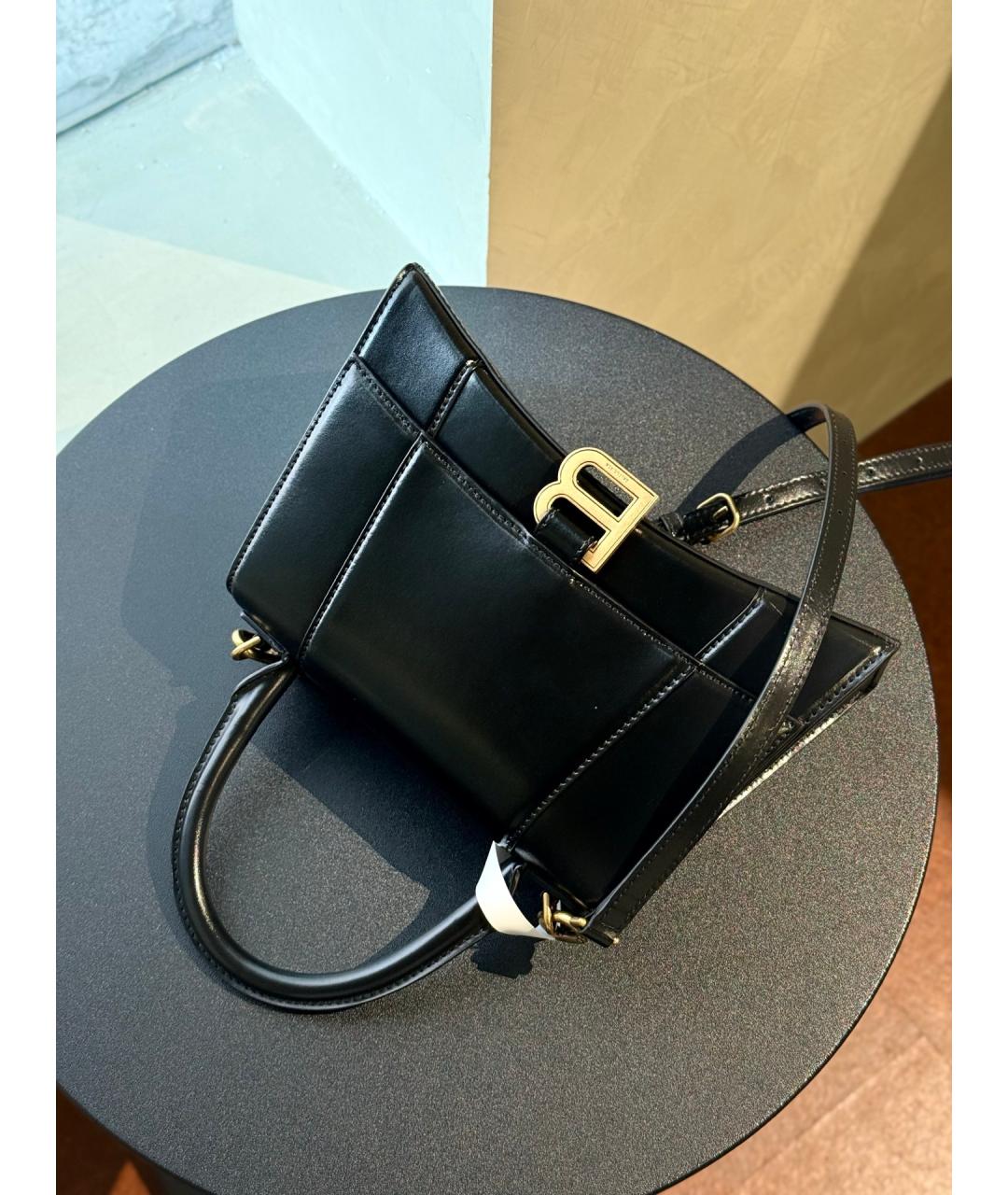 BALENCIAGA Черная сумка с короткими ручками из лакированной кожи, фото 8