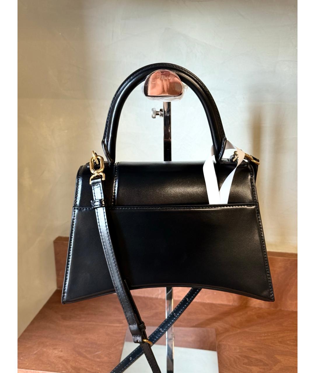 BALENCIAGA Черная сумка с короткими ручками из лакированной кожи, фото 5