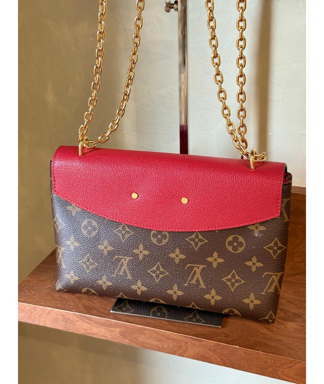 LOUIS VUITTON Красная кожаная сумка через плечо, фото 6