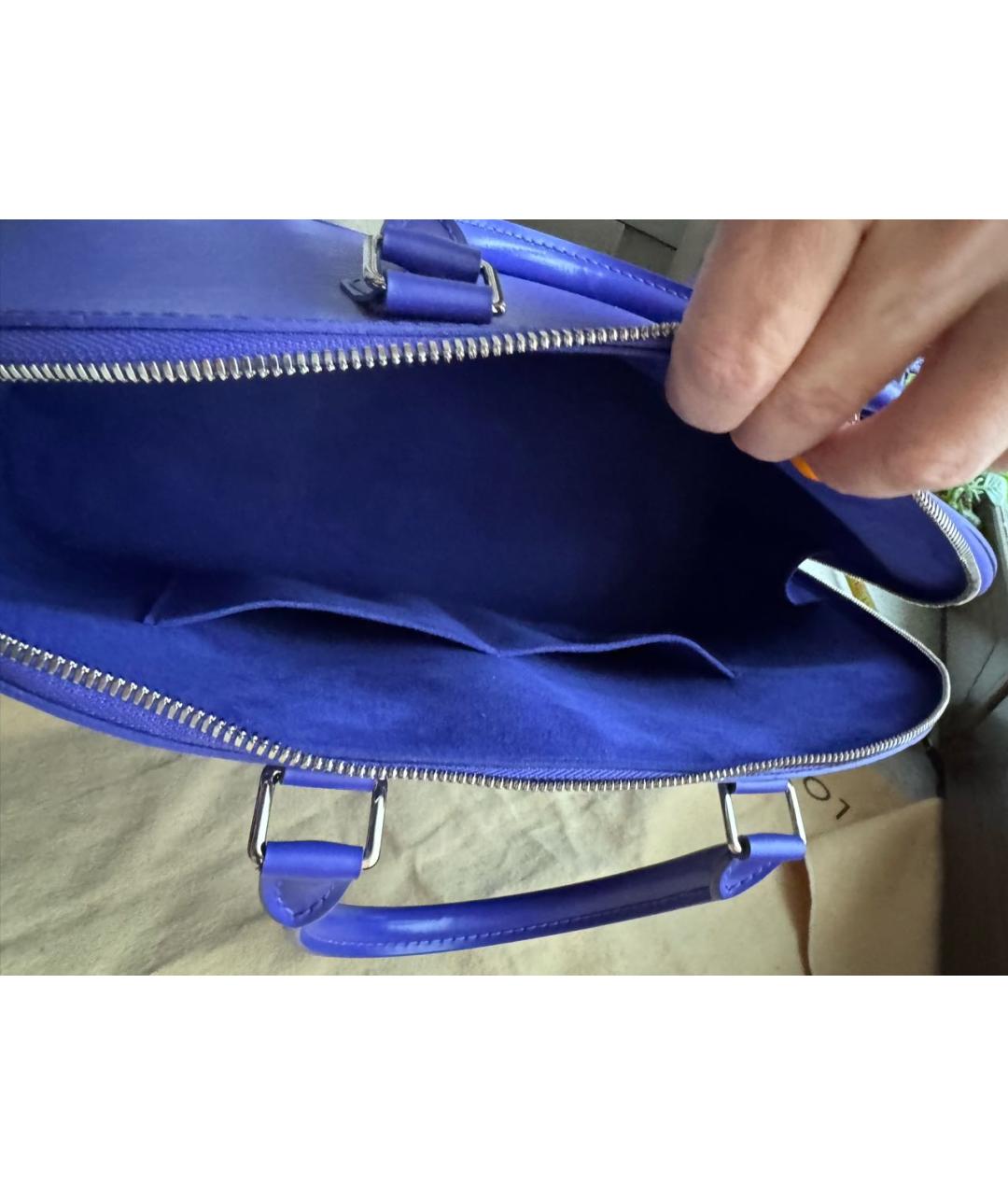 LOUIS VUITTON Синяя кожаная сумка с короткими ручками, фото 4