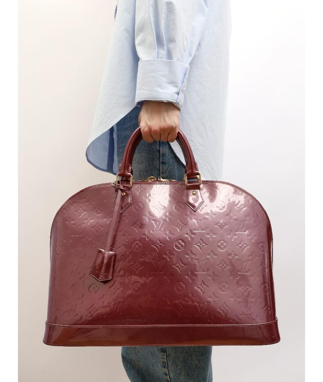 LOUIS VUITTON Бордовая сумка с короткими ручками из лакированной кожи, фото 8