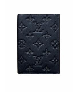 LOUIS VUITTON Обложка/футляр