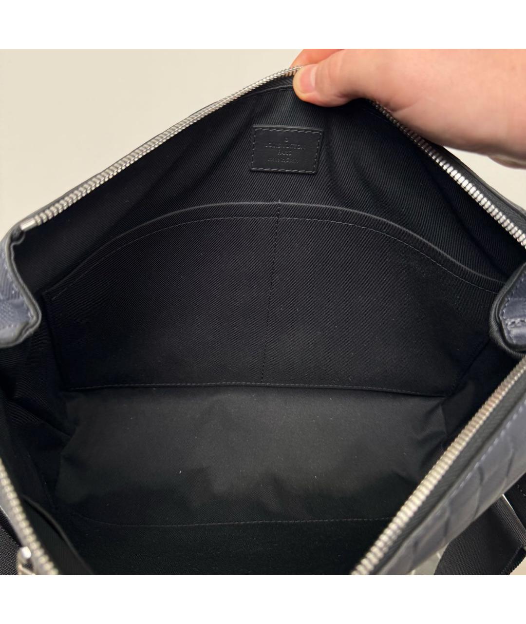 LOUIS VUITTON Темно-синяя кожаная сумка на плечо, фото 8