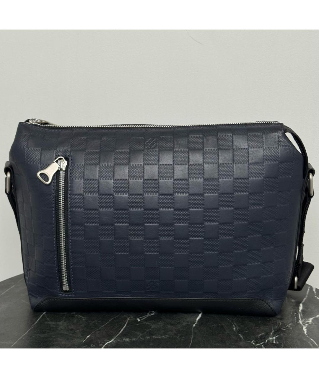 LOUIS VUITTON Темно-синяя кожаная сумка на плечо, фото 9