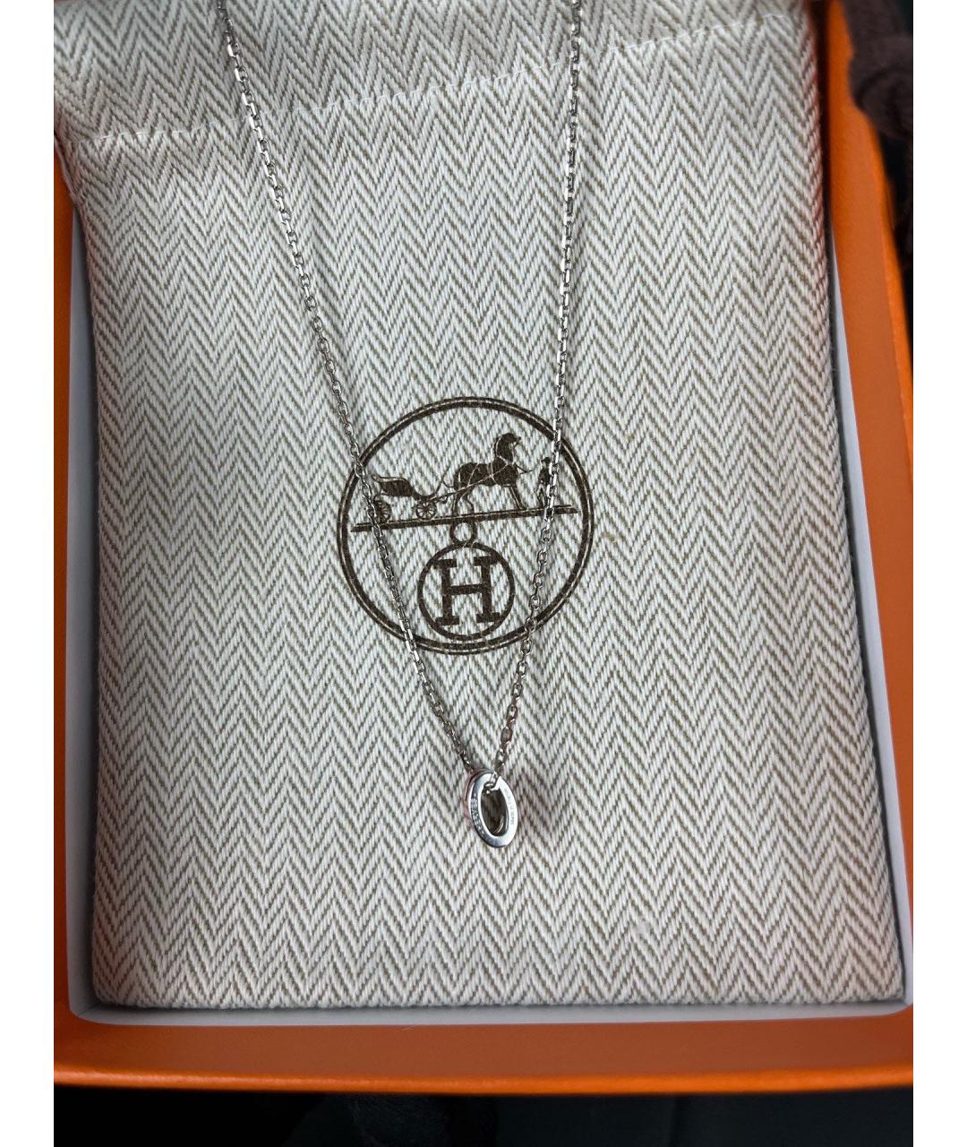 HERMES Розовая металлическая подвеска, фото 3