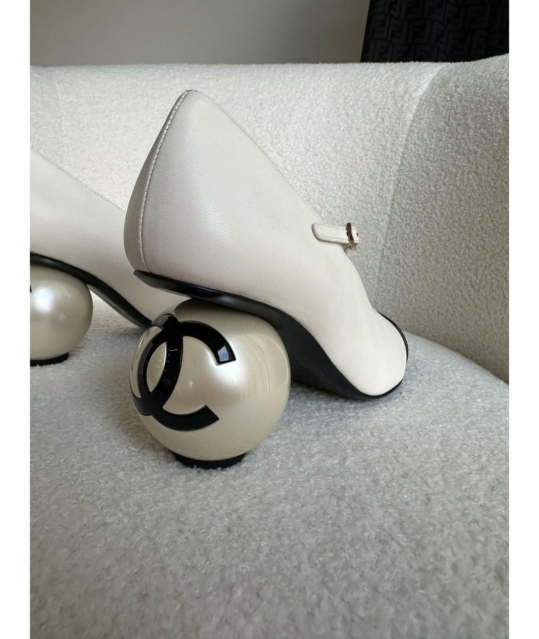 CHANEL Белые кожаные туфли, фото 5
