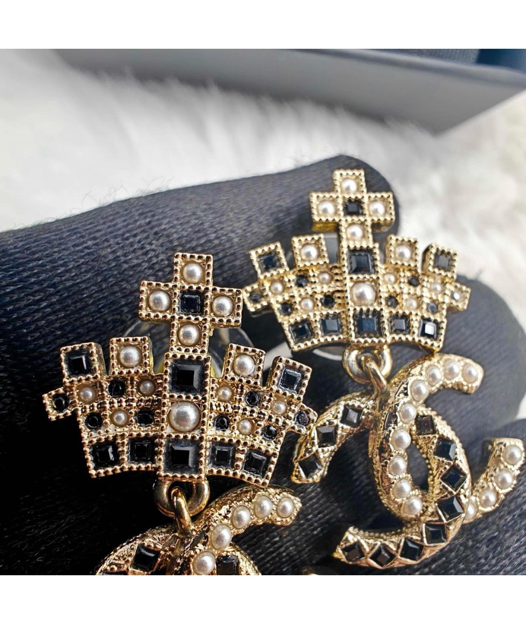 CHANEL Золотые металлические серьги, фото 6