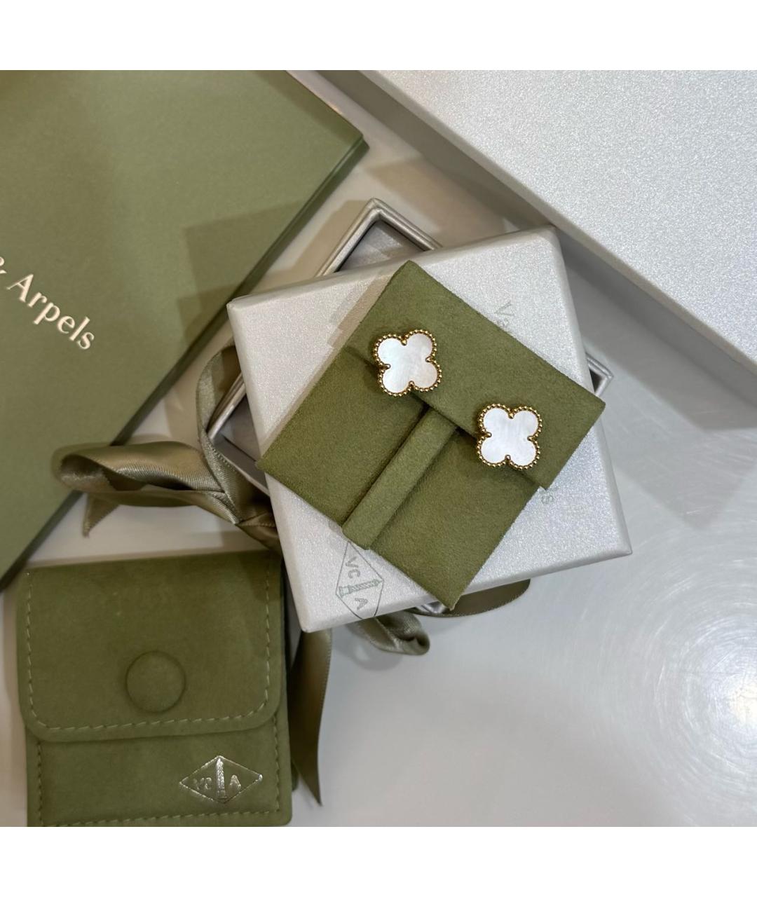 VAN CLEEF & ARPELS Белые серьги из желтого золота, фото 2