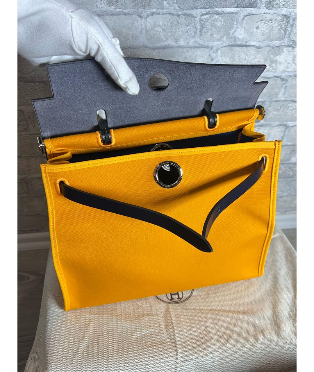 HERMES Желтая кожаная сумка через плечо, фото 7