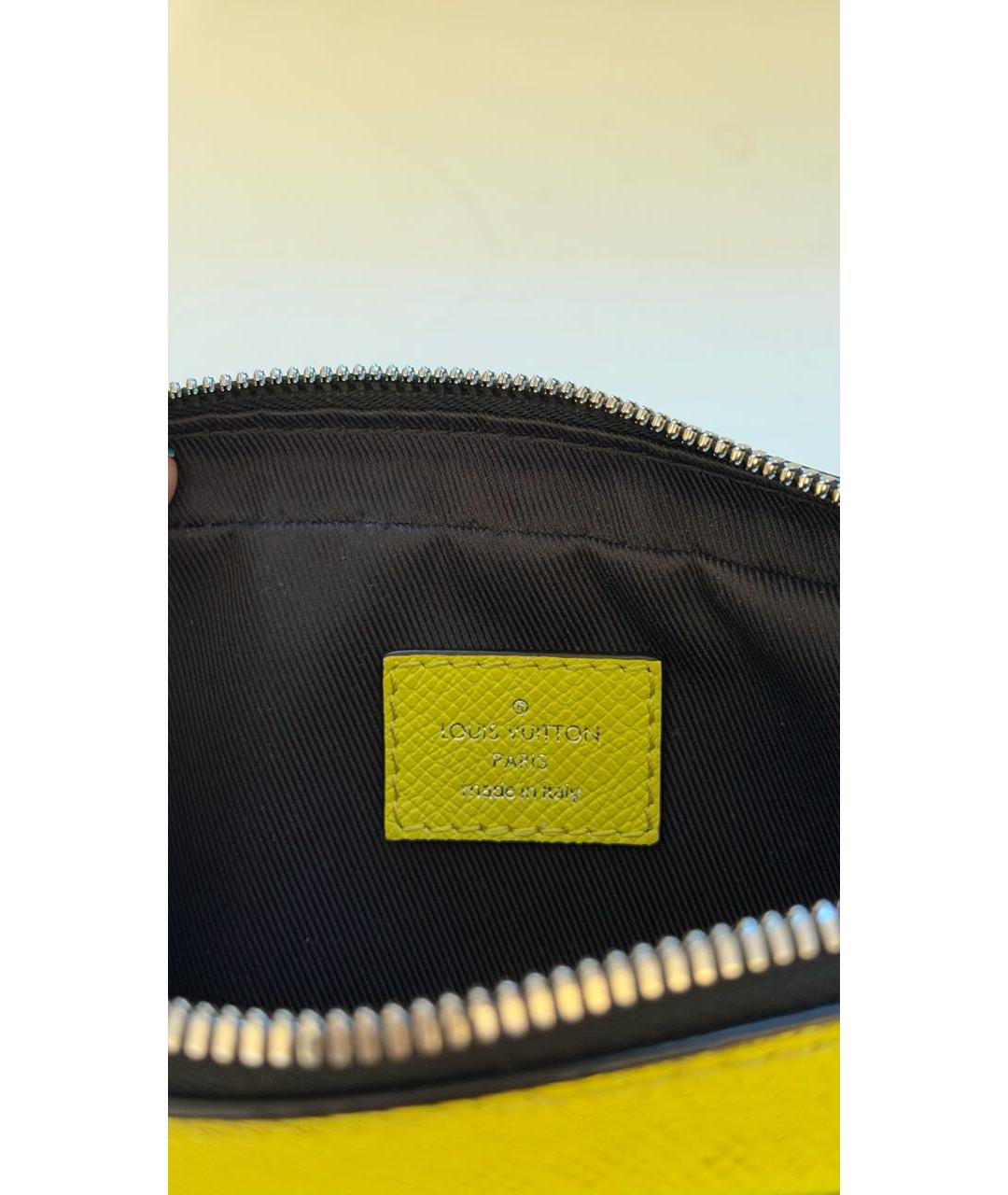 LOUIS VUITTON Салатовая кожаная поясная сумка, фото 4