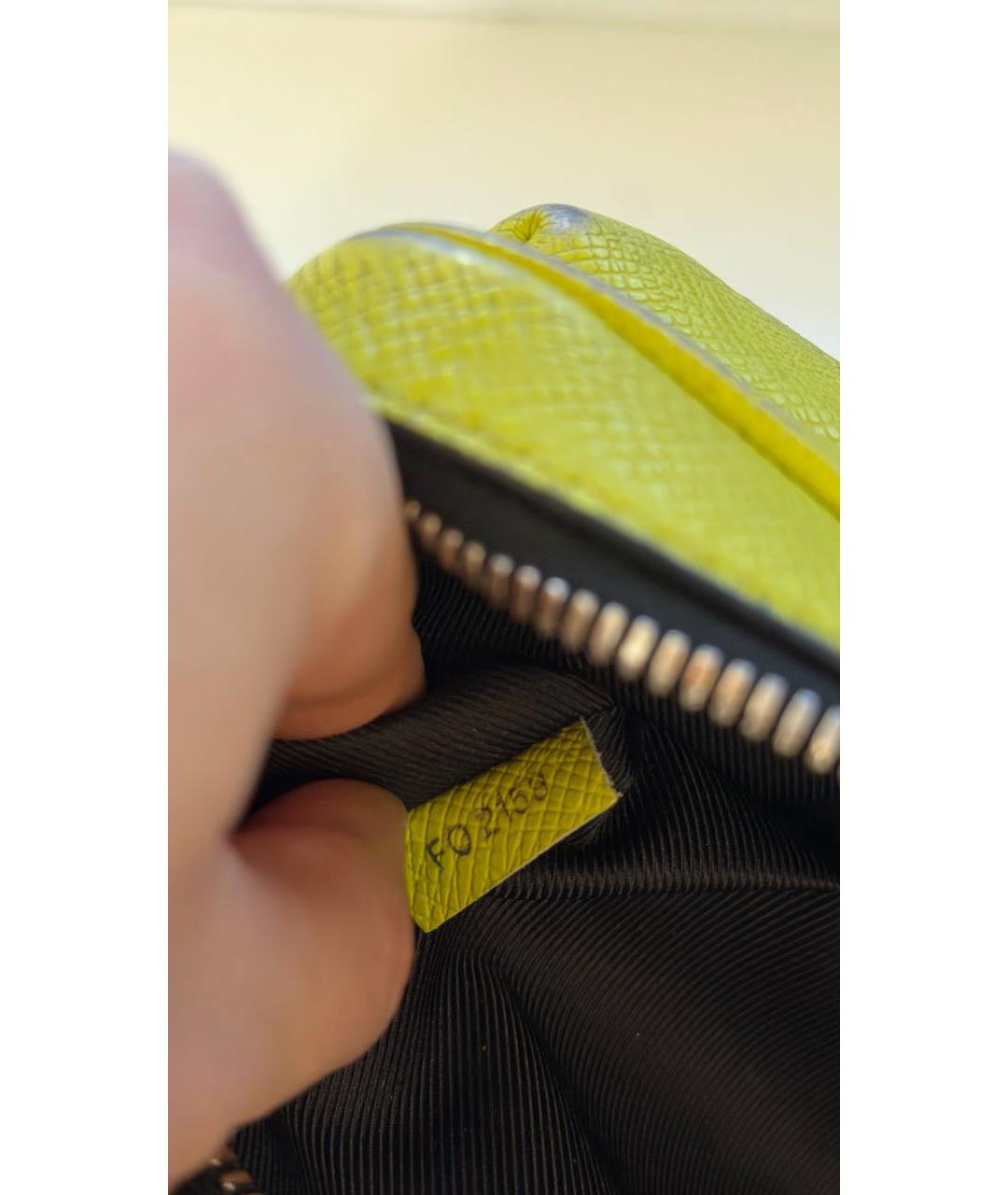 LOUIS VUITTON Салатовая кожаная поясная сумка, фото 5
