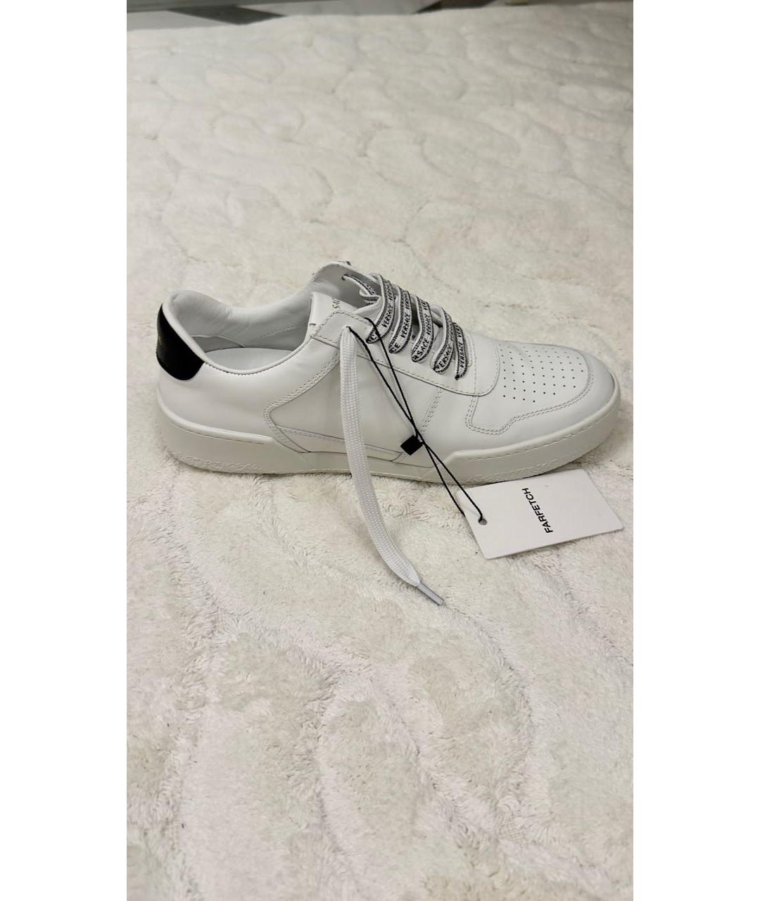 VERSACE Белые кожаные кроссовки, фото 5