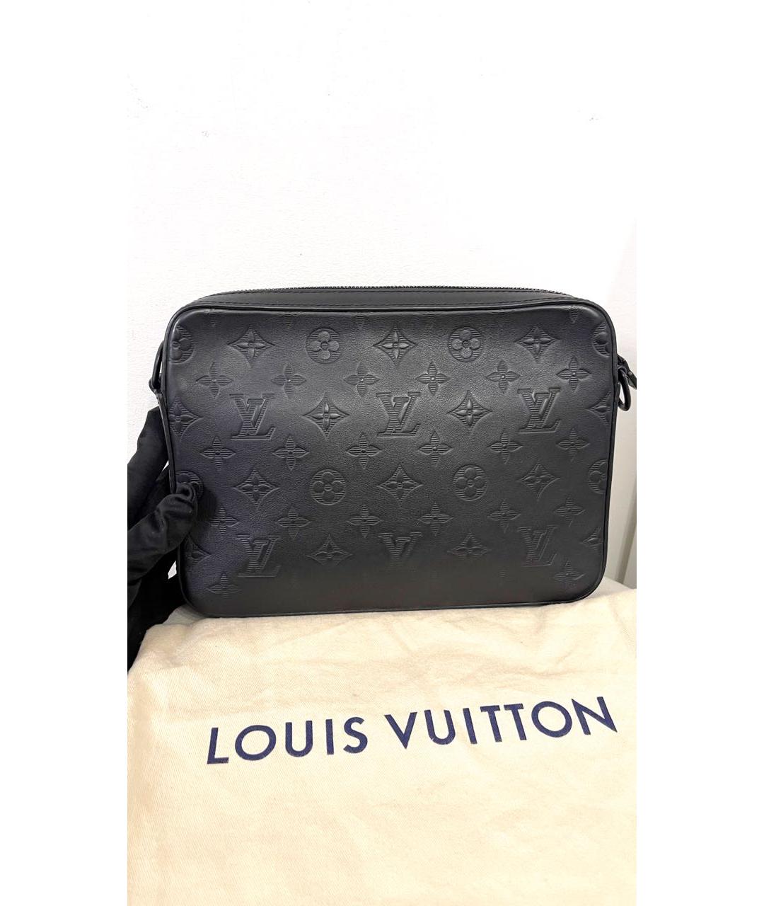 LOUIS VUITTON Черная кожаная сумка на плечо, фото 3