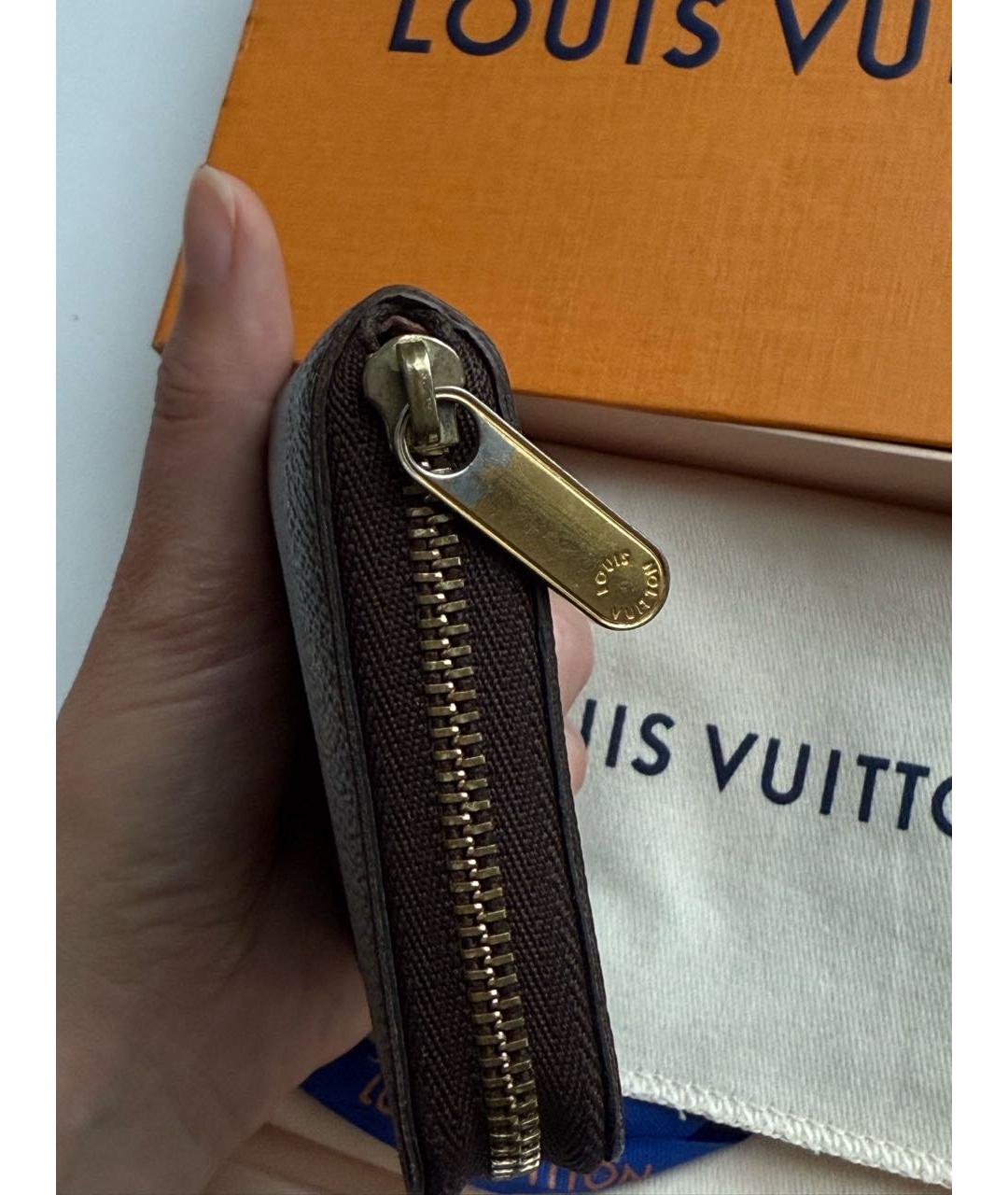 LOUIS VUITTON Коричневый кошелек, фото 5