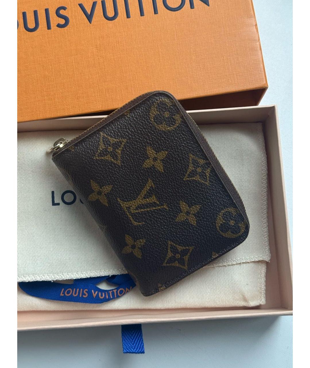 LOUIS VUITTON Коричневый кошелек, фото 2