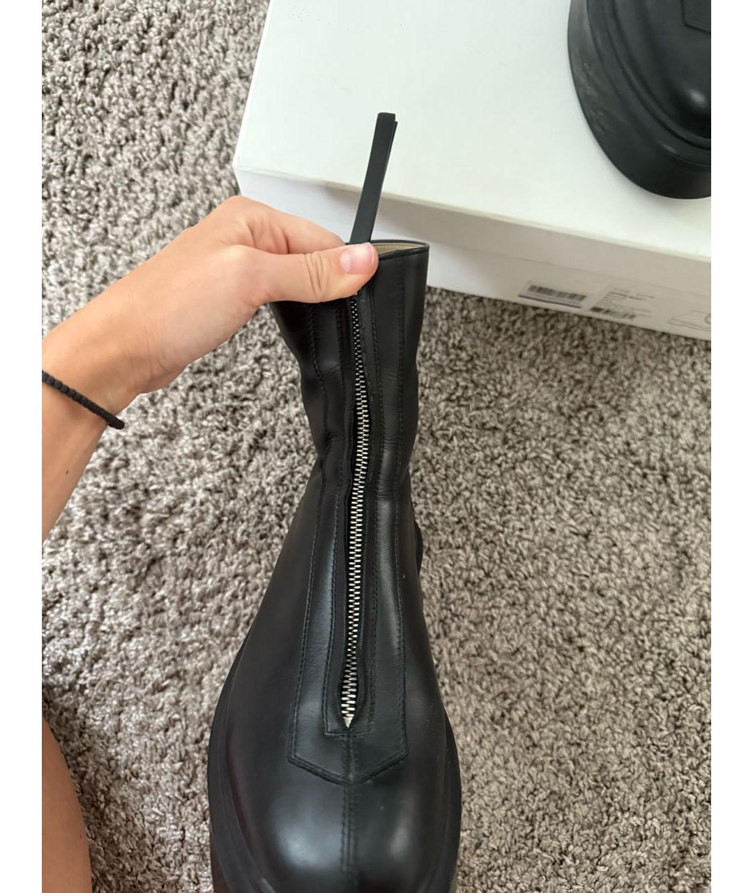 THE ROW Черные кожаные полусапоги, фото 5