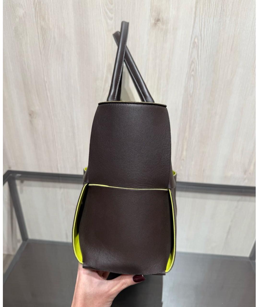 BOTTEGA VENETA Коричневая кожаная сумка тоут, фото 3