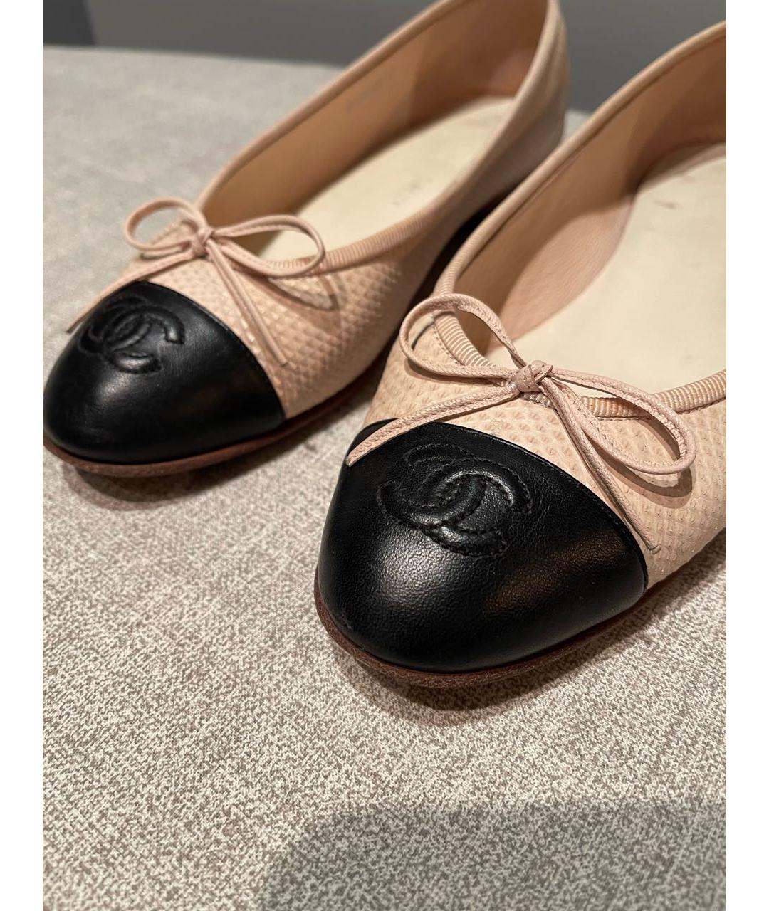 CHANEL Бежевые кожаные балетки, фото 6