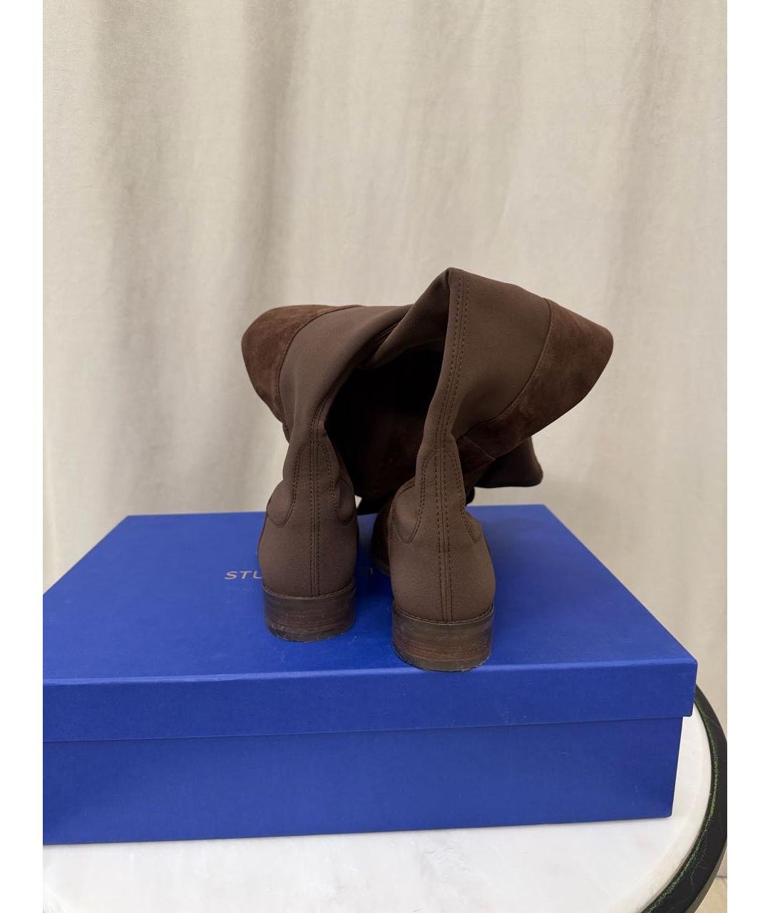 STUART WEITZMAN Коричневые замшевые сапоги, фото 4