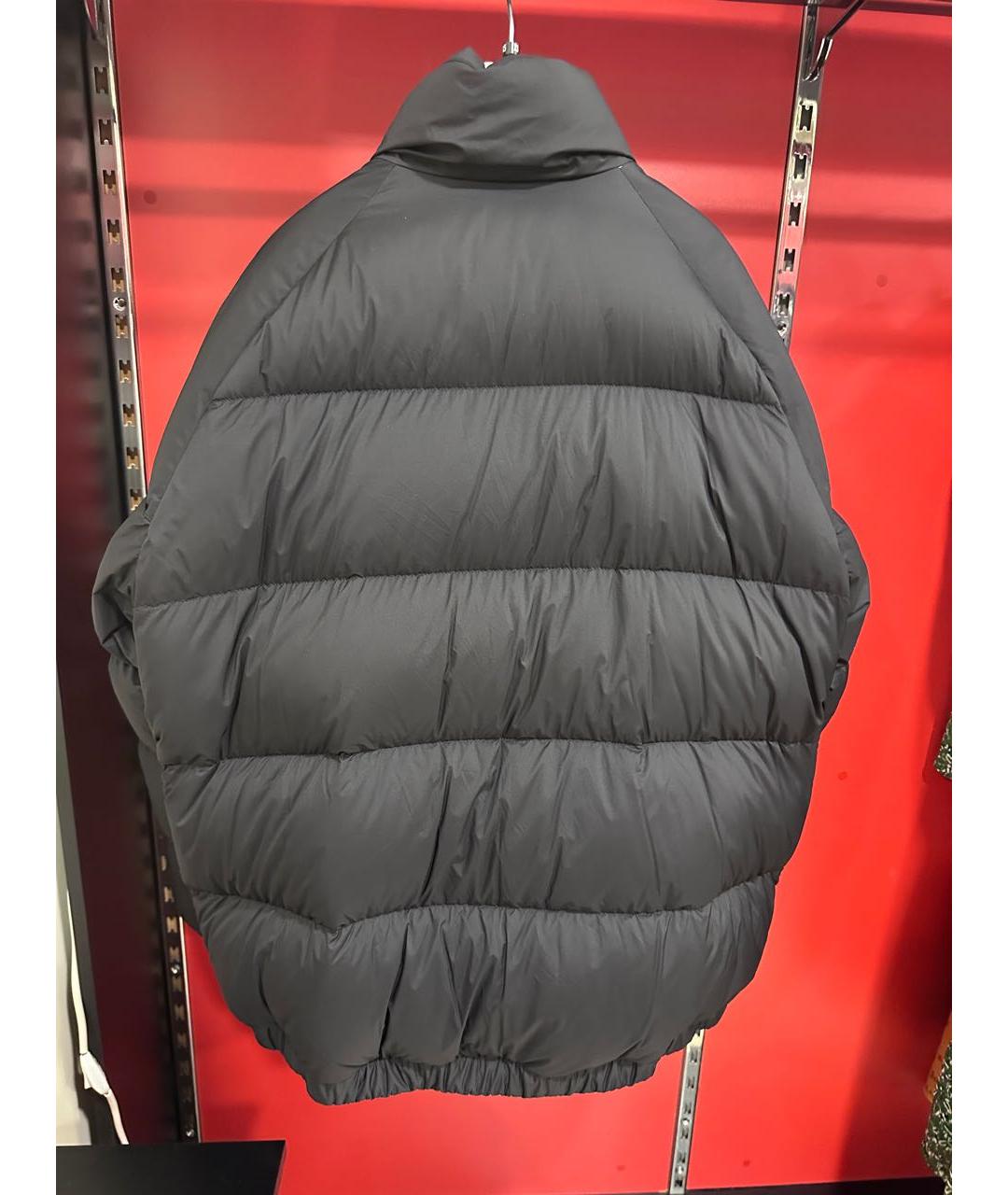 MONCLER Черный полиэстеровый пуховик, фото 2