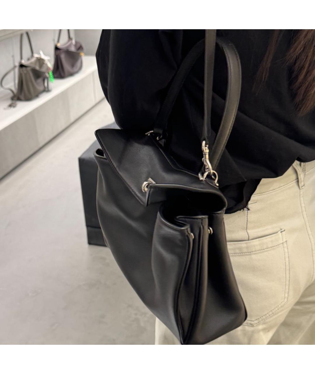 BALENCIAGA Черная кожаная сумка с короткими ручками, фото 3