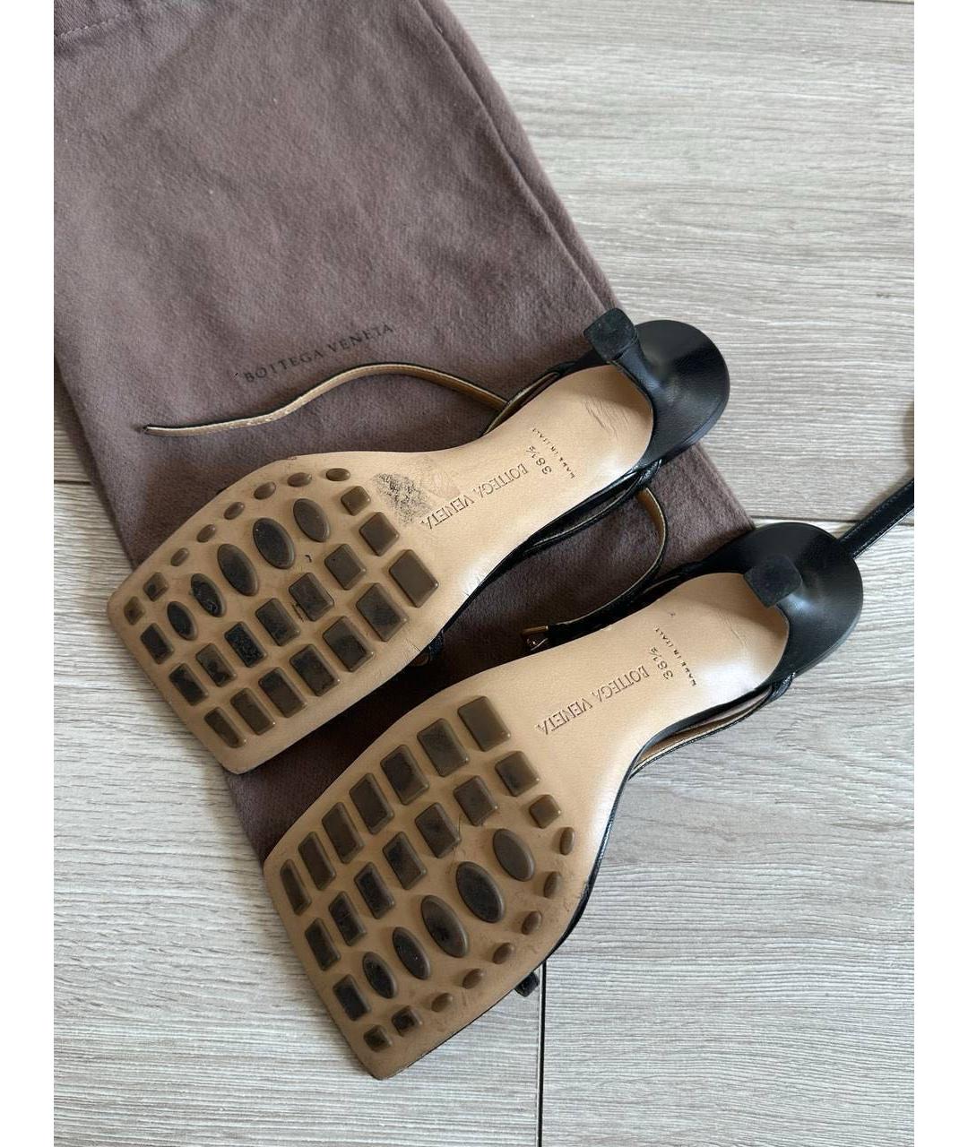 BOTTEGA VENETA Черные кожаные босоножки, фото 5