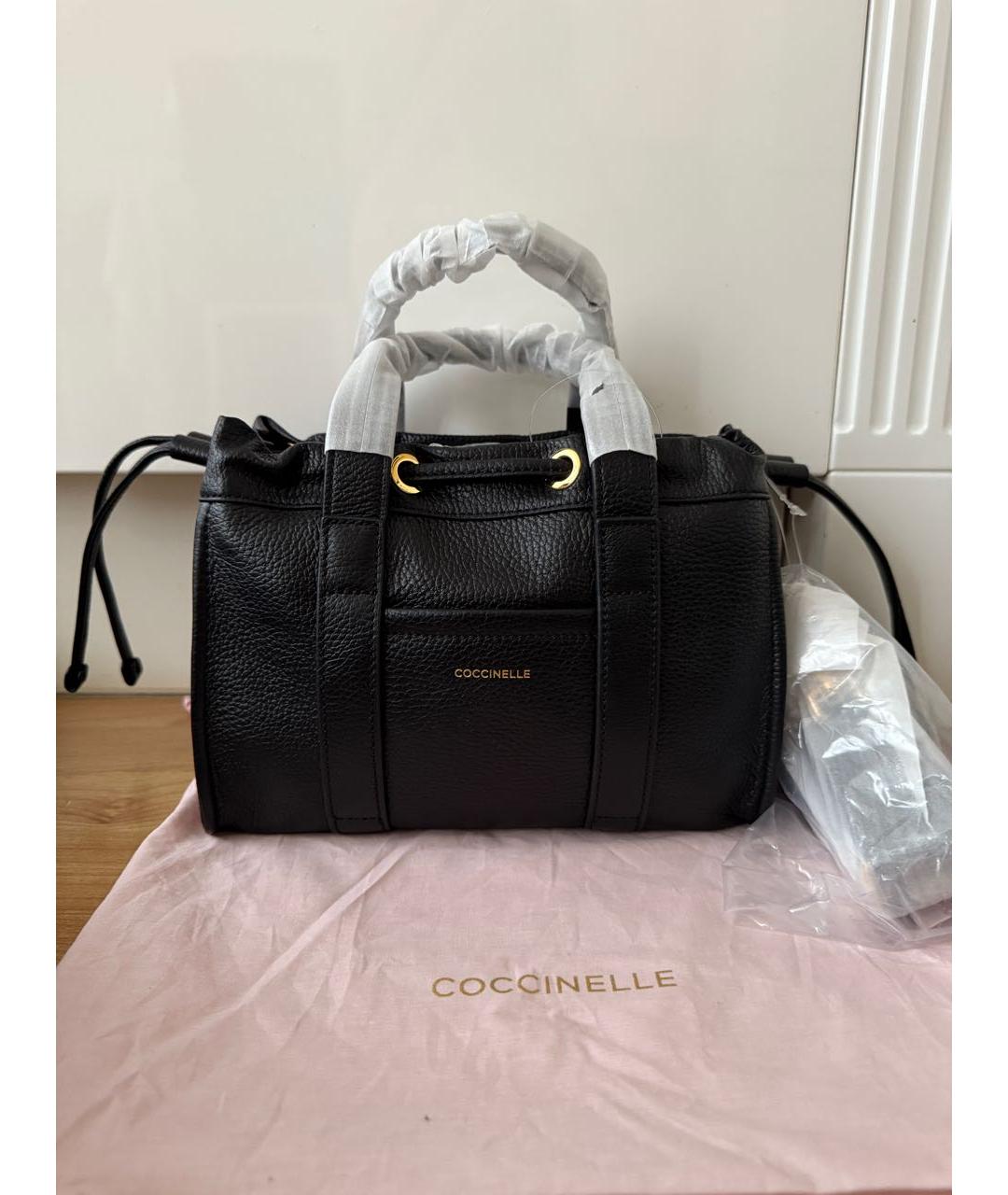 COCCINELLE Черная кожаная сумка через плечо, фото 6