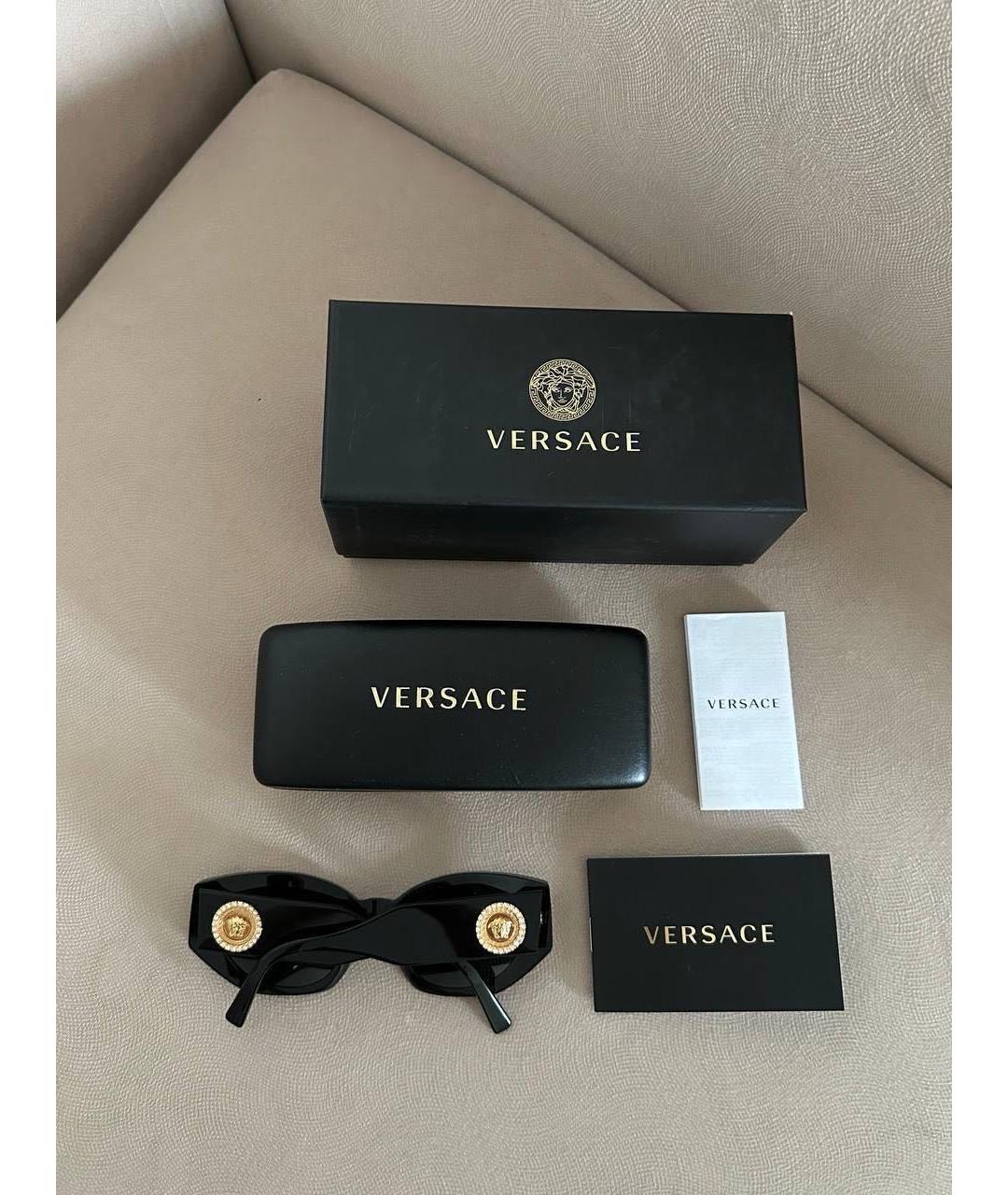 VERSACE Черные пластиковые солнцезащитные очки, фото 2