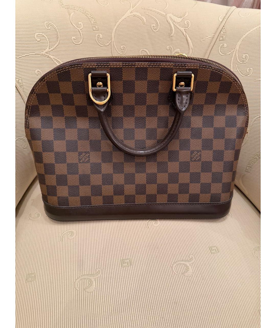 LOUIS VUITTON Коричневая сумка с короткими ручками, фото 7