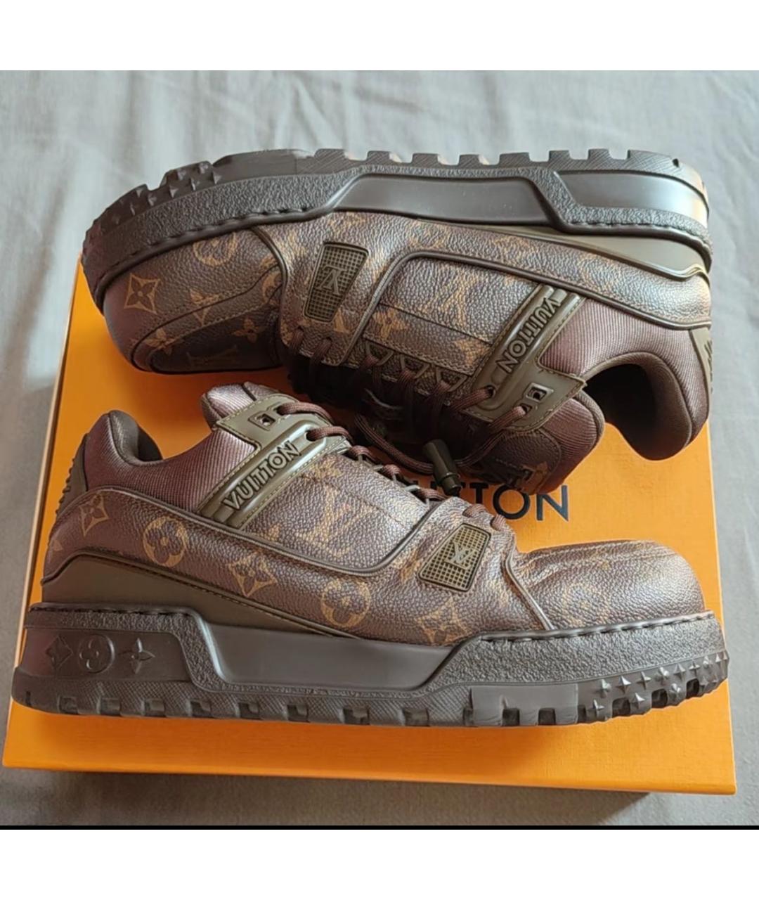 LOUIS VUITTON Коричневые низкие кроссовки / кеды, фото 6
