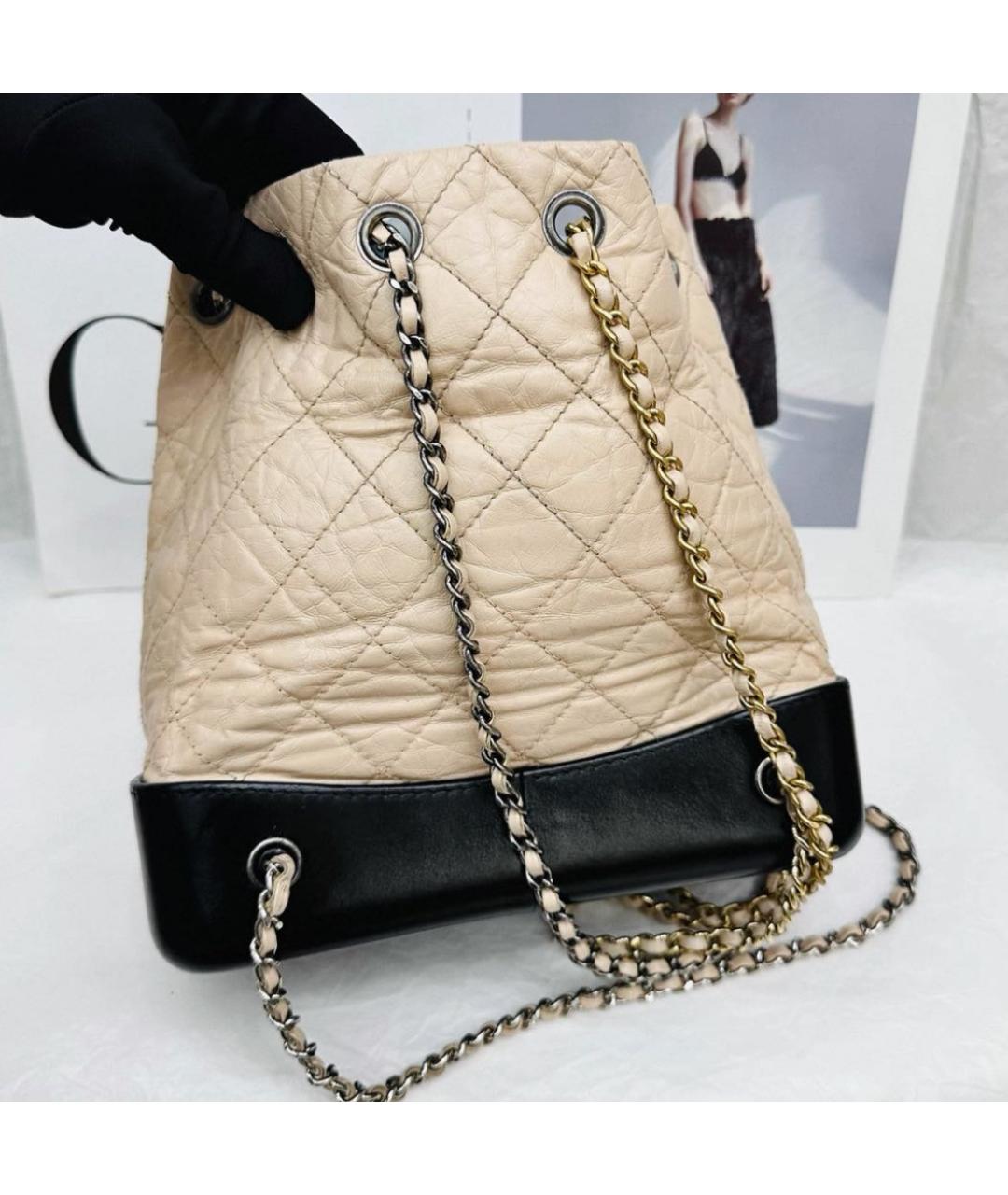 CHANEL Бежевый кожаный рюкзак, фото 3